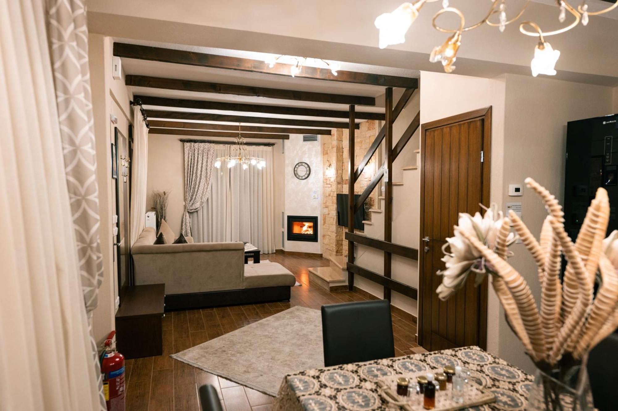 Villas Lirtzis Таксиархис Екстериор снимка