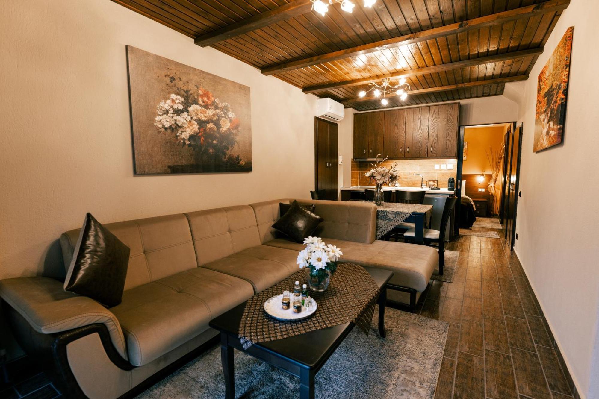 Villas Lirtzis Таксиархис Екстериор снимка